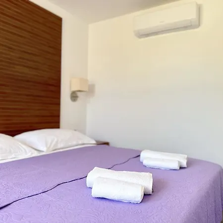 Saluto Ντουμπρόβνικ